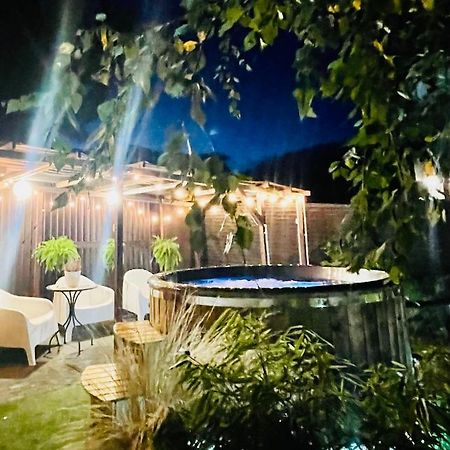 Domki I Apartamenty Caloroczne Koliber Władysławowo Exteriör bild