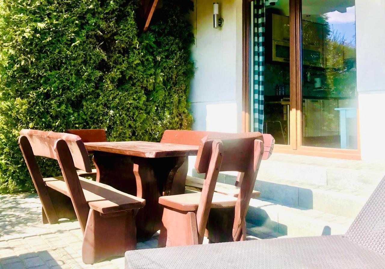 Domki I Apartamenty Caloroczne Koliber Władysławowo Exteriör bild